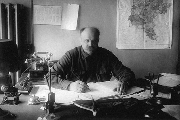 Первый советский генеральный прокурор, народный комиссар юстиции РСФСР Дмитрий Курский, 1922 год. РГАФД